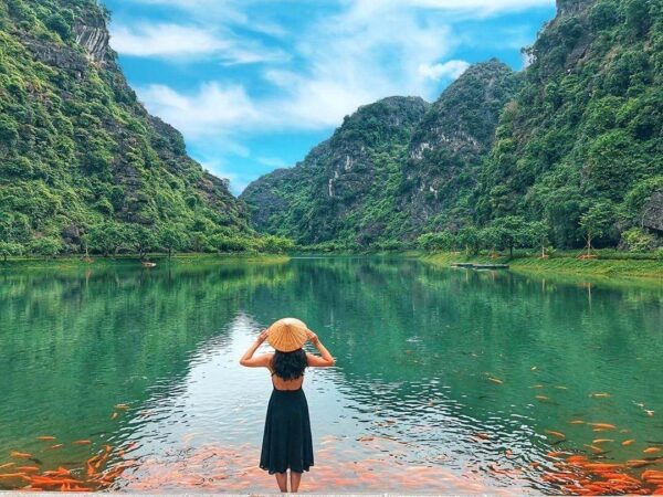 Tour Tuyệt Tình Cốc - Tràng An - Hang Múa 1 Ngày